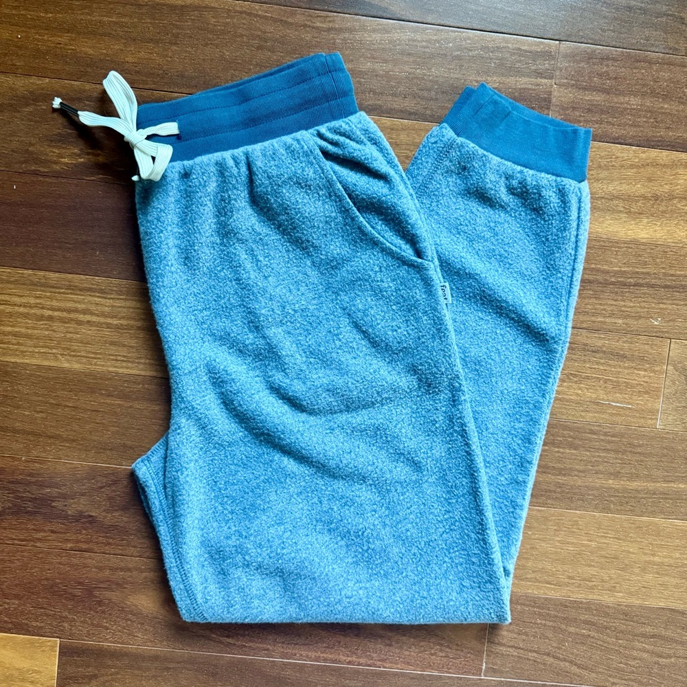 Feat Women’s Joggers